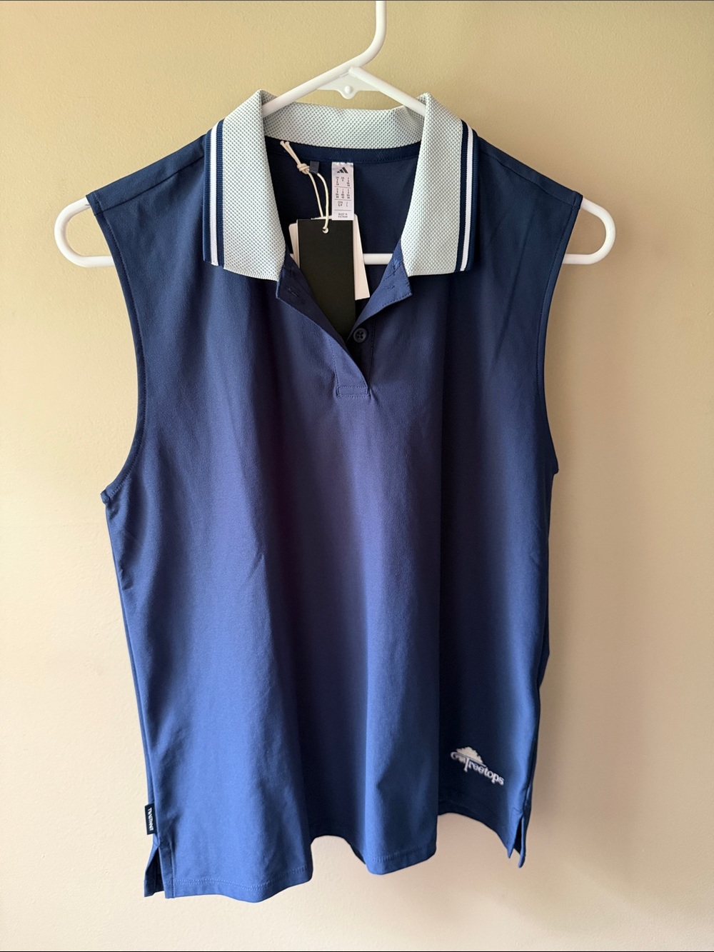 NWT….Adidas Beyond The Course Twistknit Sleeveless Polo Shirt